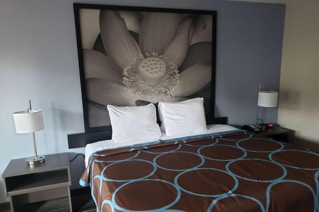 Super 8 By Wyndham Morganton Hotel Ngoại thất bức ảnh