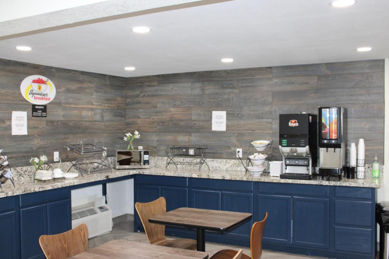 Super 8 By Wyndham Morganton Hotel Ngoại thất bức ảnh
